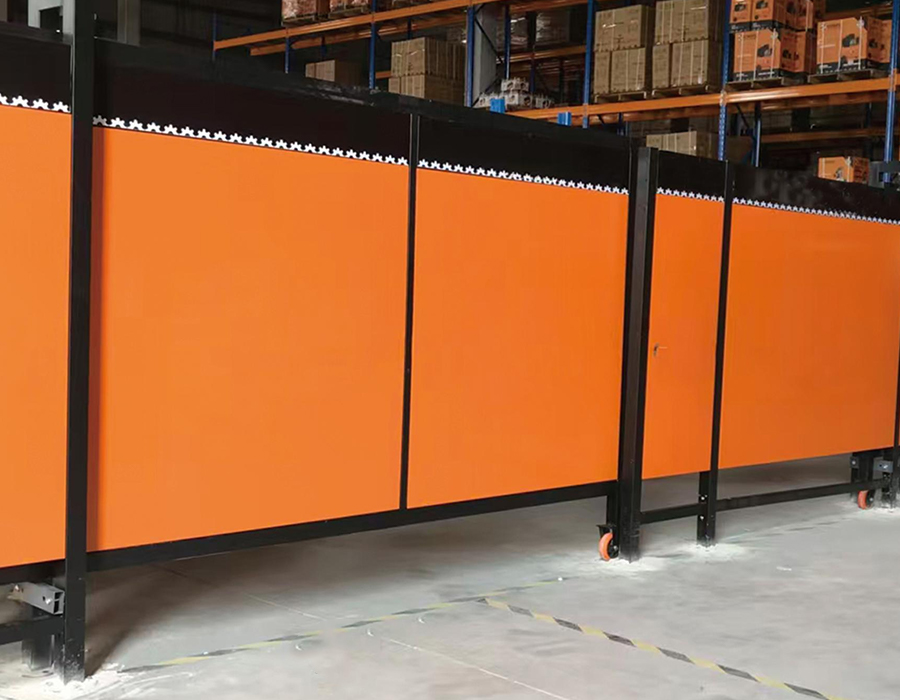 Industrielle Werkstatt-Materialregale